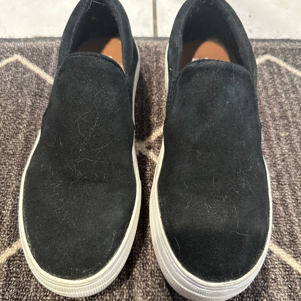 Steve Madden Platform Black Suede Slip-Ons (Women’s 7.5)